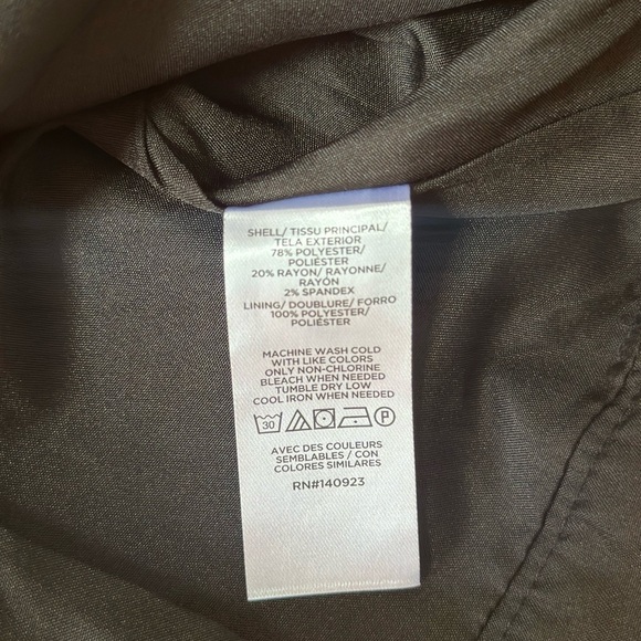 NWT Loft Black Knee Length Skirt With Belt & Pockets Size 4 Work Business - Picture 6 of 8